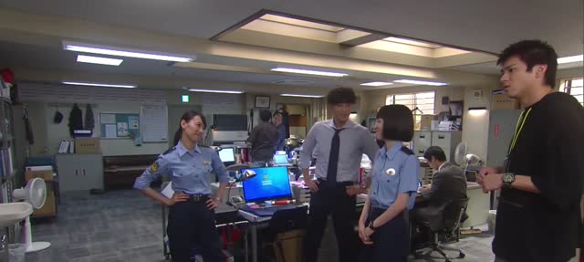 ハコヅメ～たたかう！交番女子 第6話 "川合老师"的肖像画又被请去了 剧照