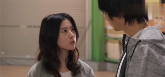 わたし、定時で帰ります 第3話 被拉去踢足球 剧照