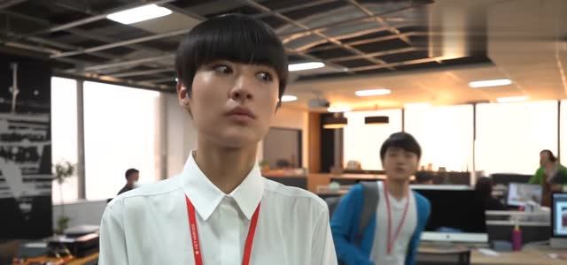 わたし、定時で帰ります 第1話 为什么每天准点下班? 剧照
