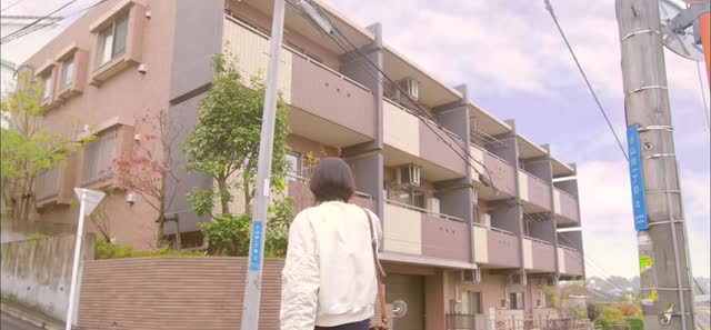 逃げるは恥だが役に立つ 第8話 被抱住的是我爸 剧照