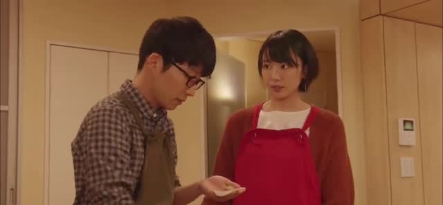 逃げるは恥だが役に立つ 第10話 教平匡做家务 剧照