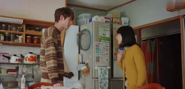 しあわせは食べて寝て待て 第6話 “为什么要我坐那个位子？” 剧照