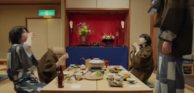 しあわせは食べて寝て待て 第3話 “干杯！卷狩锅” 剧照