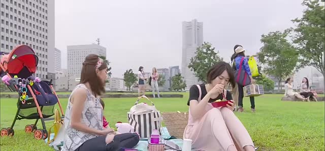 逃げるは恥だが役に立つ 第3話 妈妈友的下午茶:想把他砸在墙上 剧照