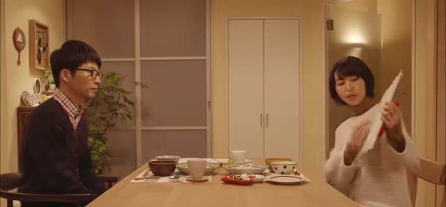逃げるは恥だが役に立つ 第11話 白板演讲:专职主妇=领最低工资 剧照