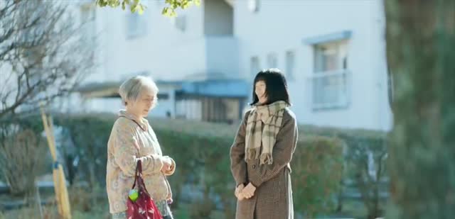 しあわせは食べて寝て待て 第1話 “喝点汤吗？” 剧照